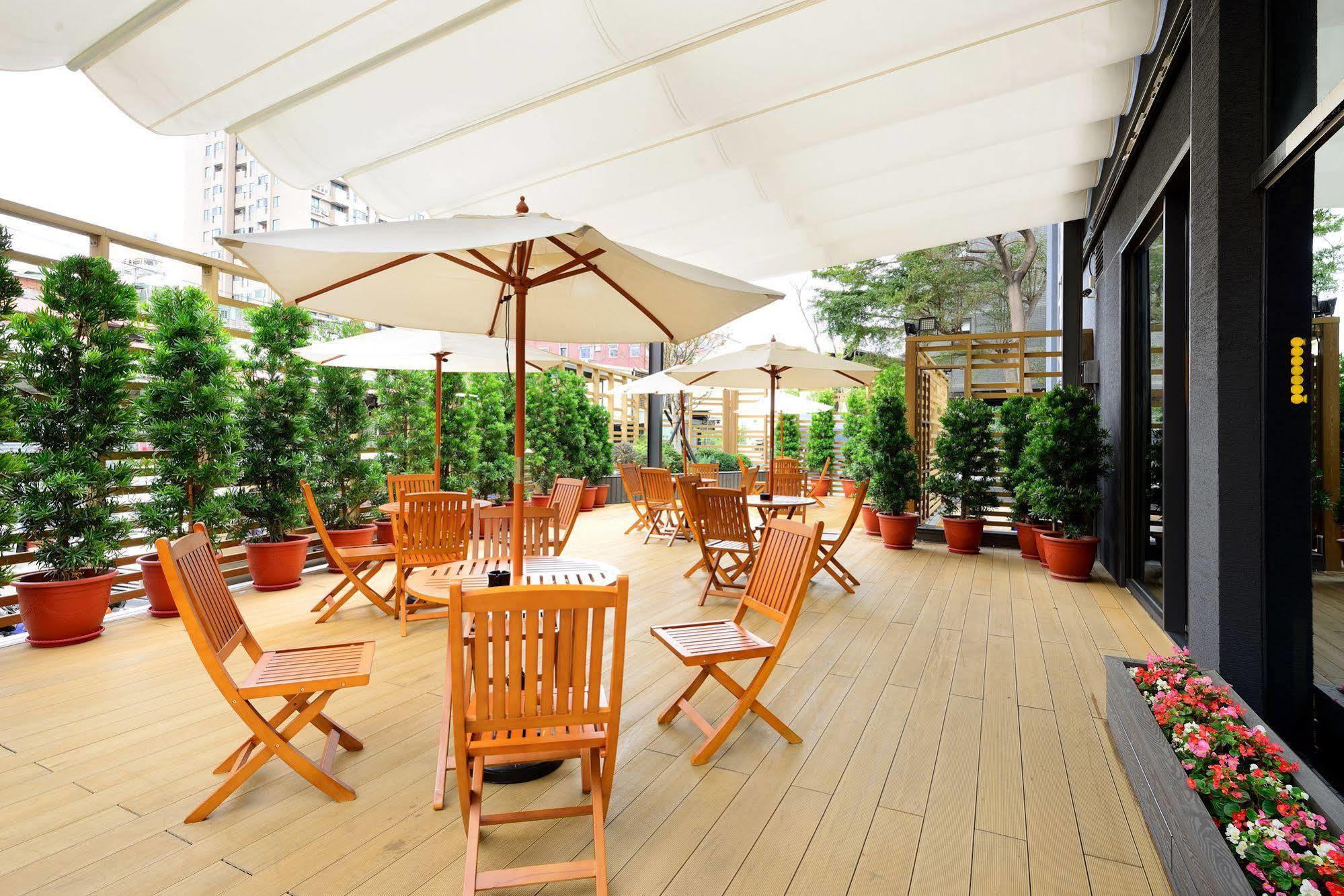 Uinn Business Hotel-Shihlin Taipéi Exterior foto
